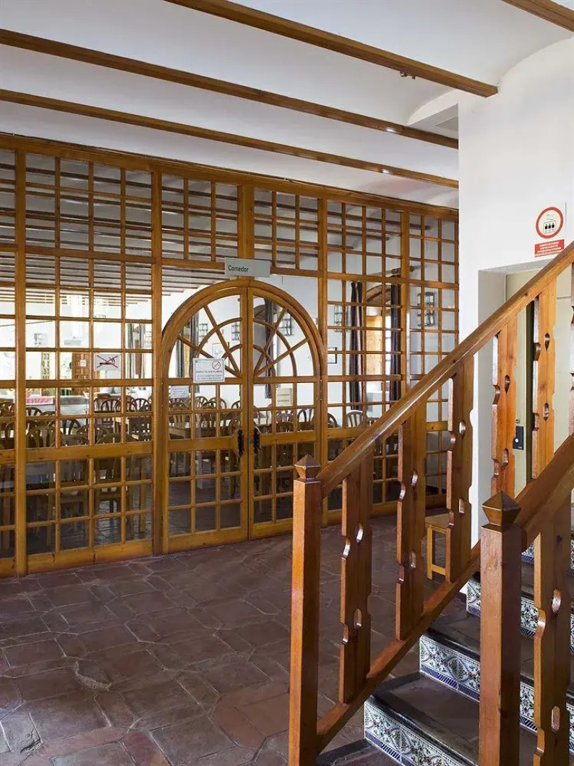 Albergue Inturjoven El Bosque