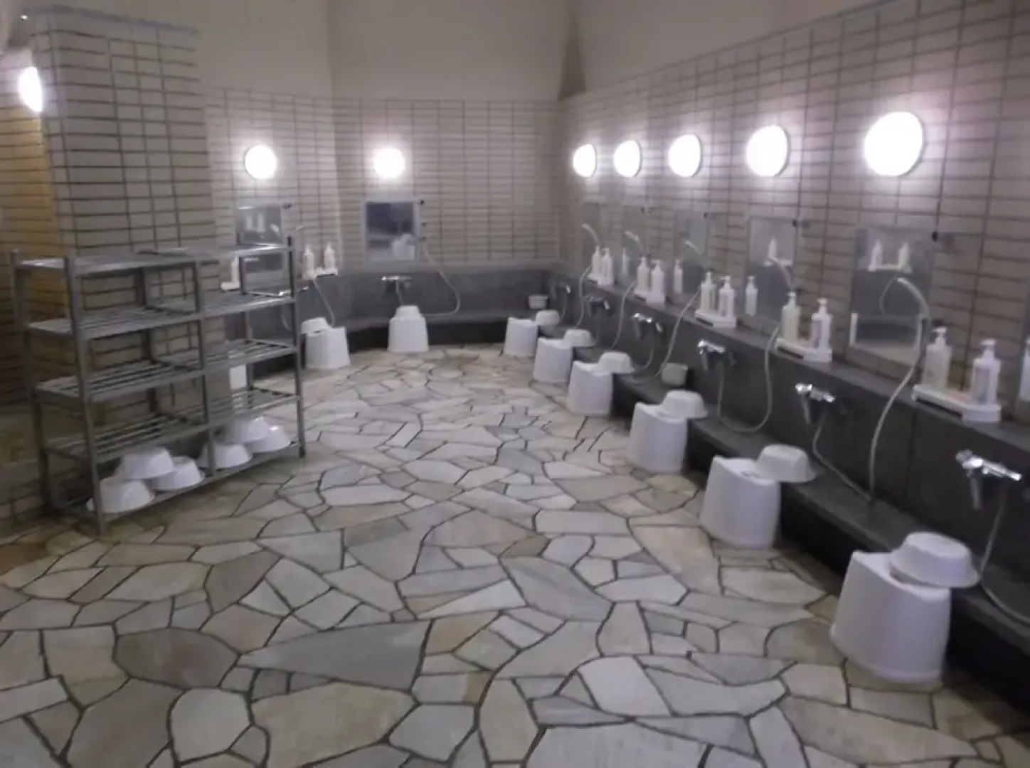 Shinshinotsu-Onsen Tappu No Yu