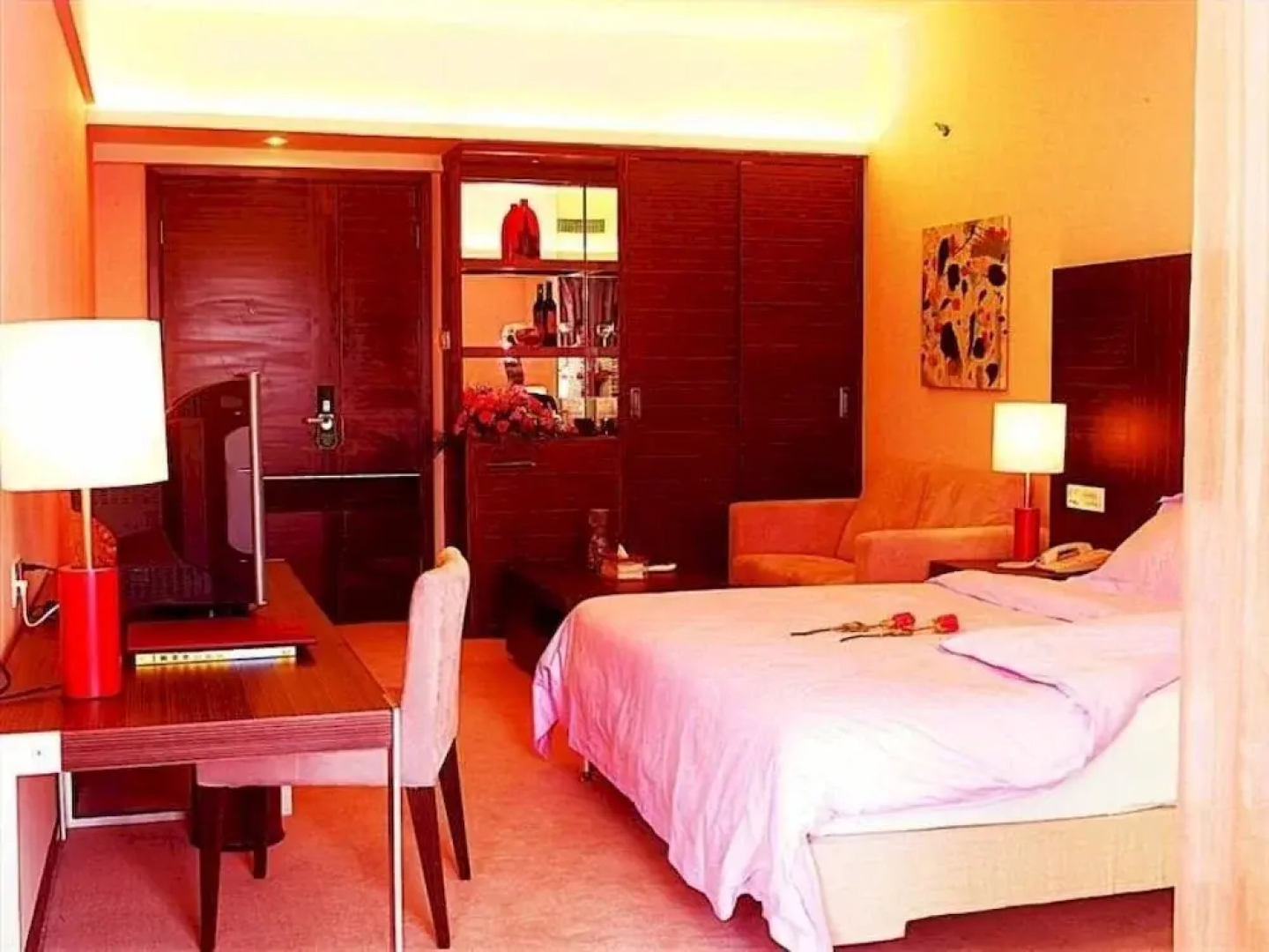 King's Palace Hotel