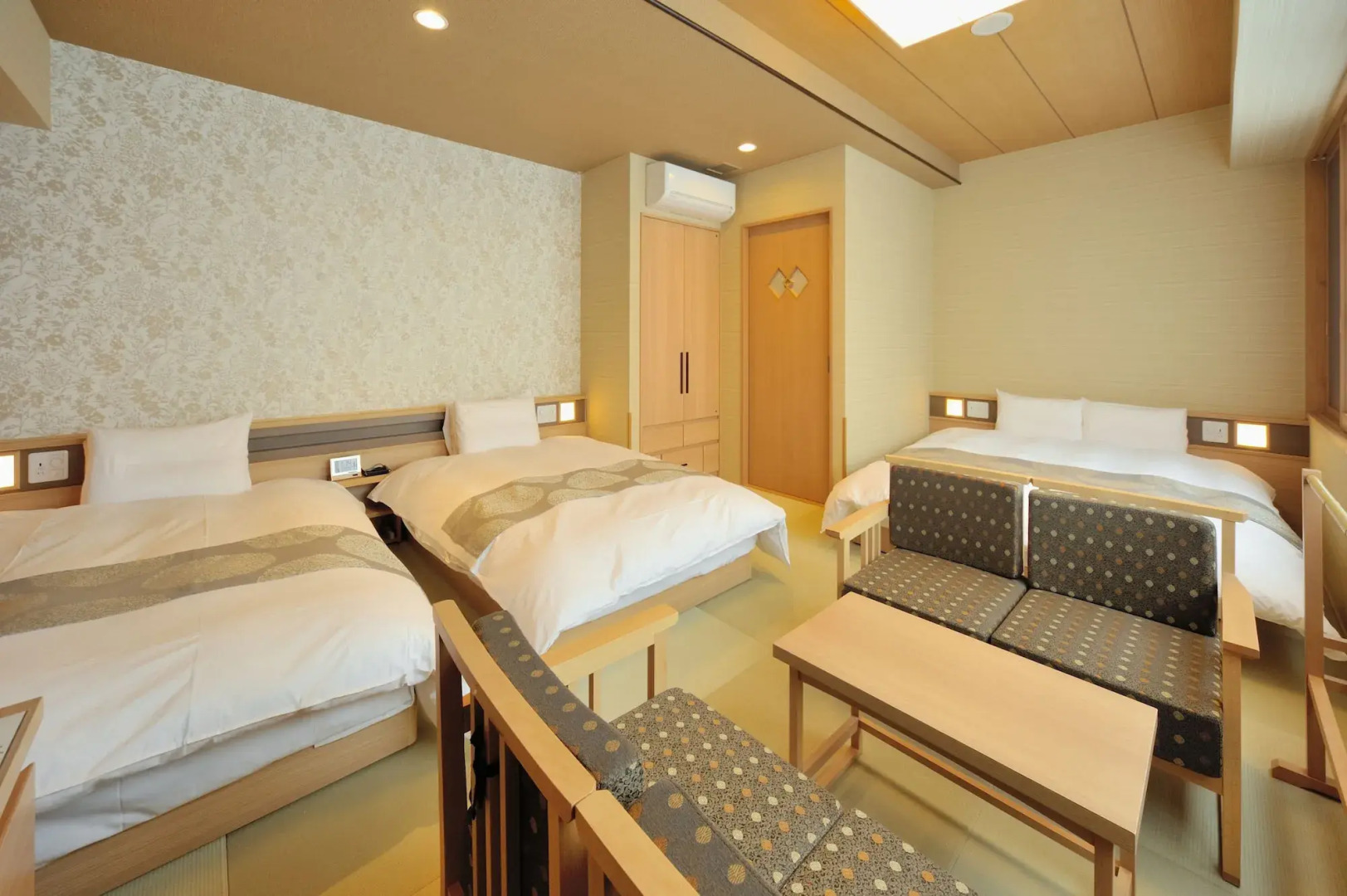 Tennen Onsen Toyama Tsurugi no Yu Onyado Nono