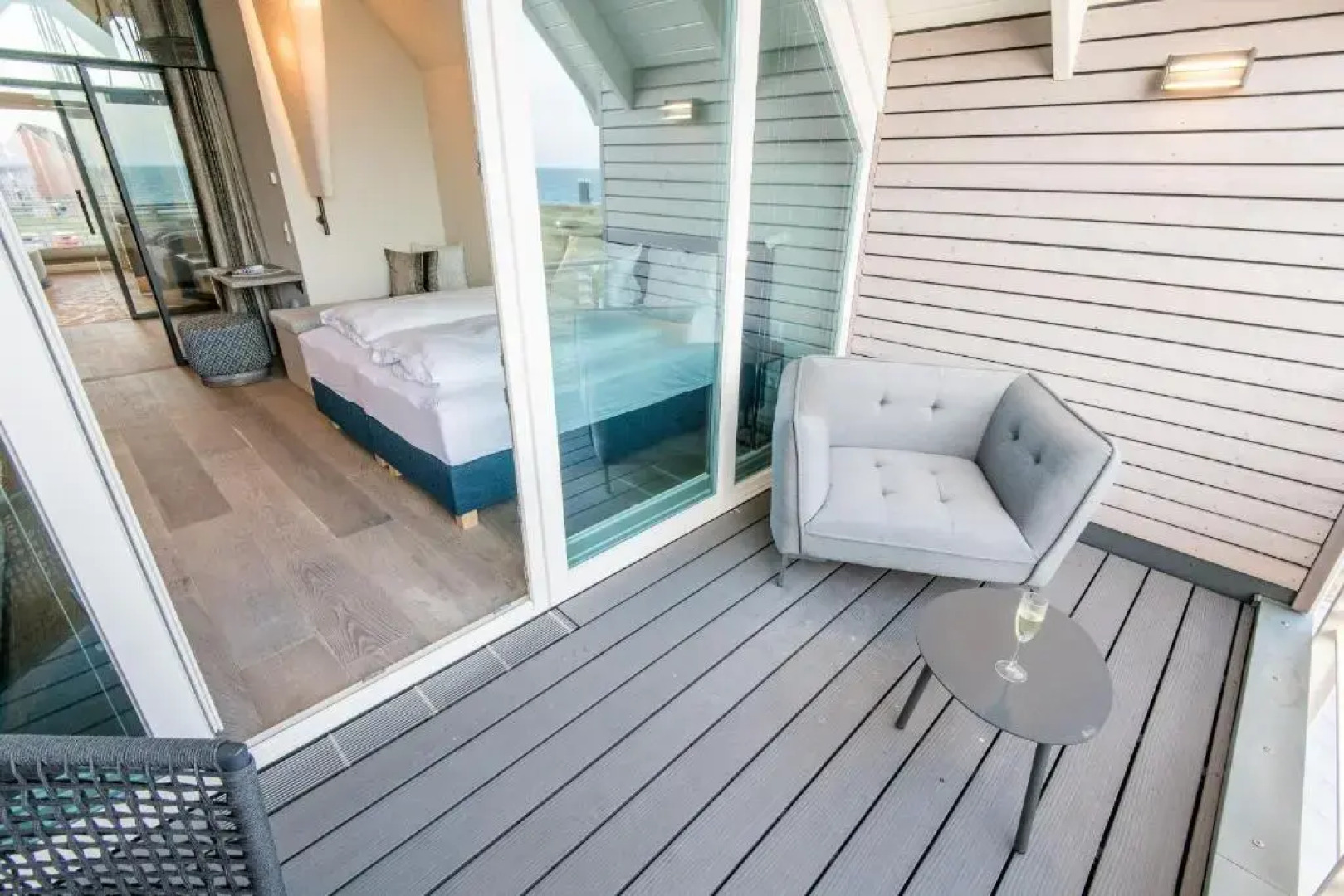 Hafen27List Luxury Beachhouse HAFEN27LIST BEACHHOUSE NO 7 "Leuchtturmblick" Mittelhausteil 25e