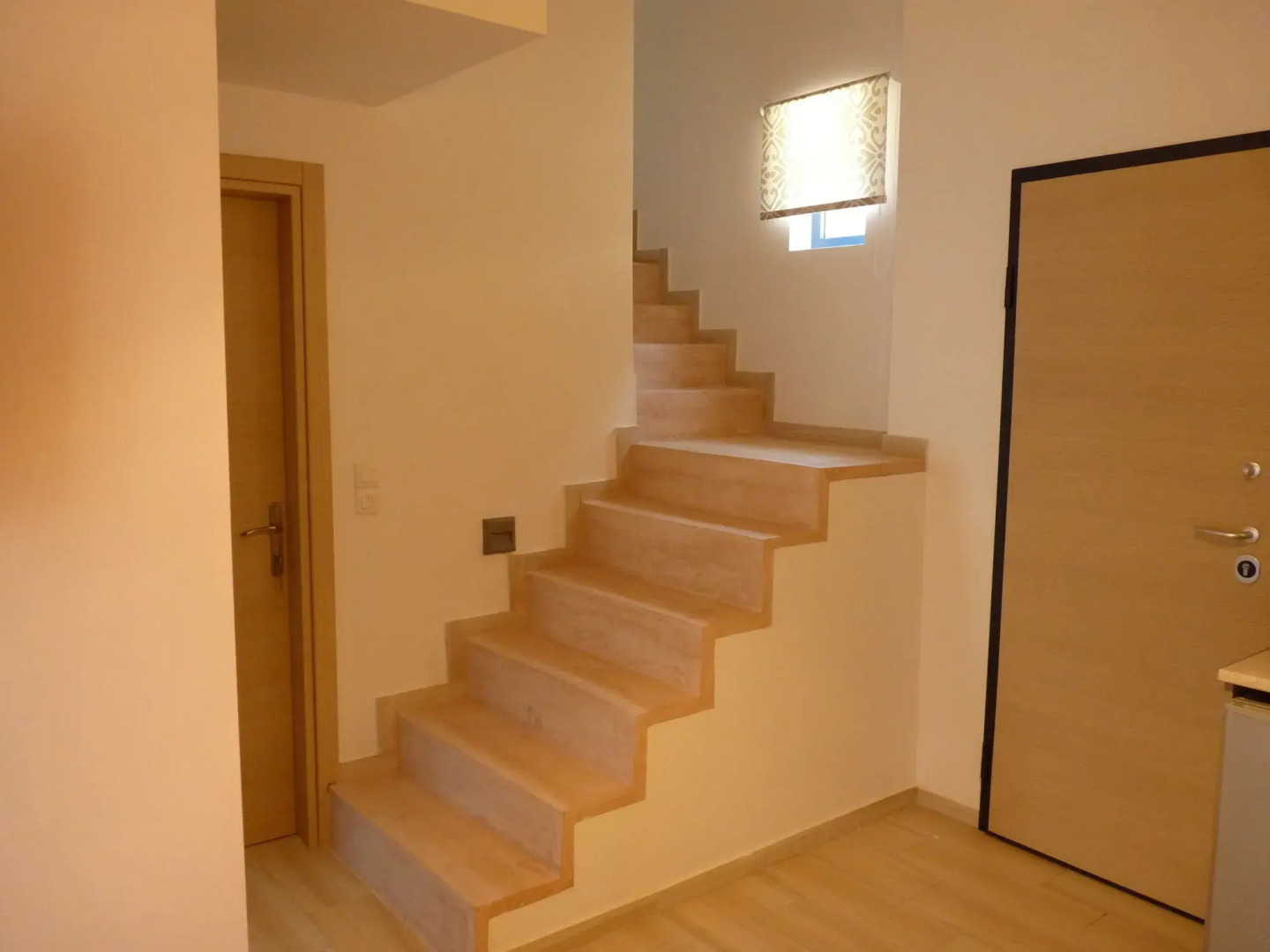 Ilianthos Apartments & Studios