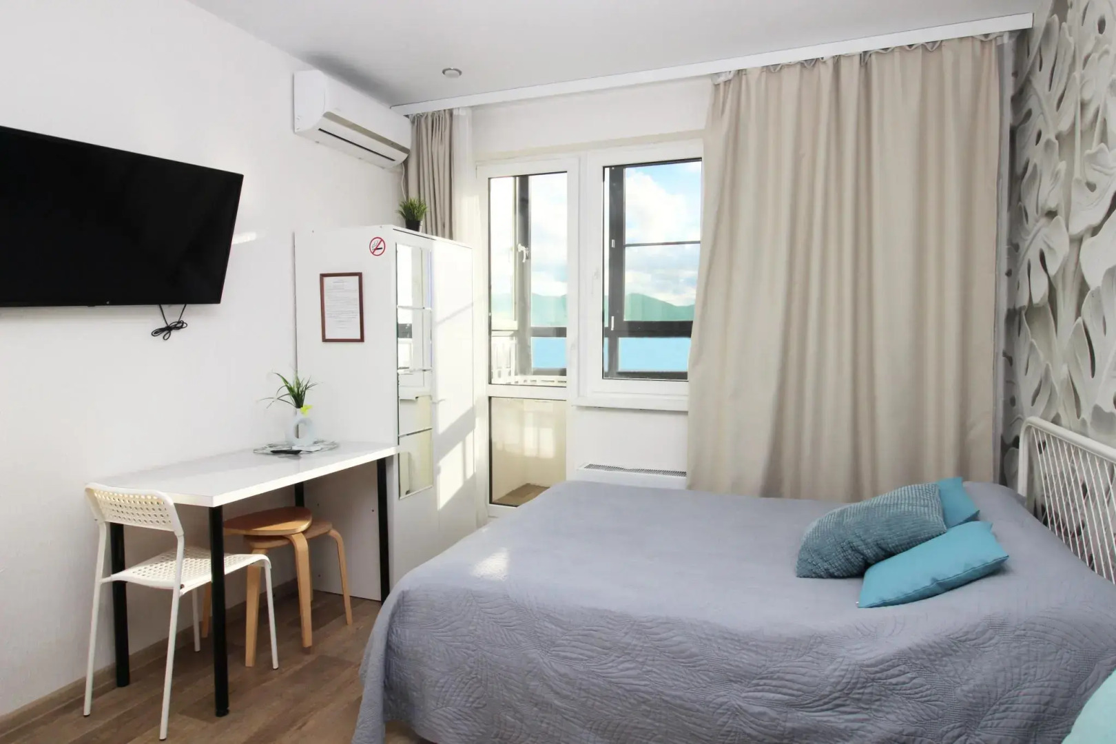 Apartment Maximum, Borisa Pupko St., 5k1