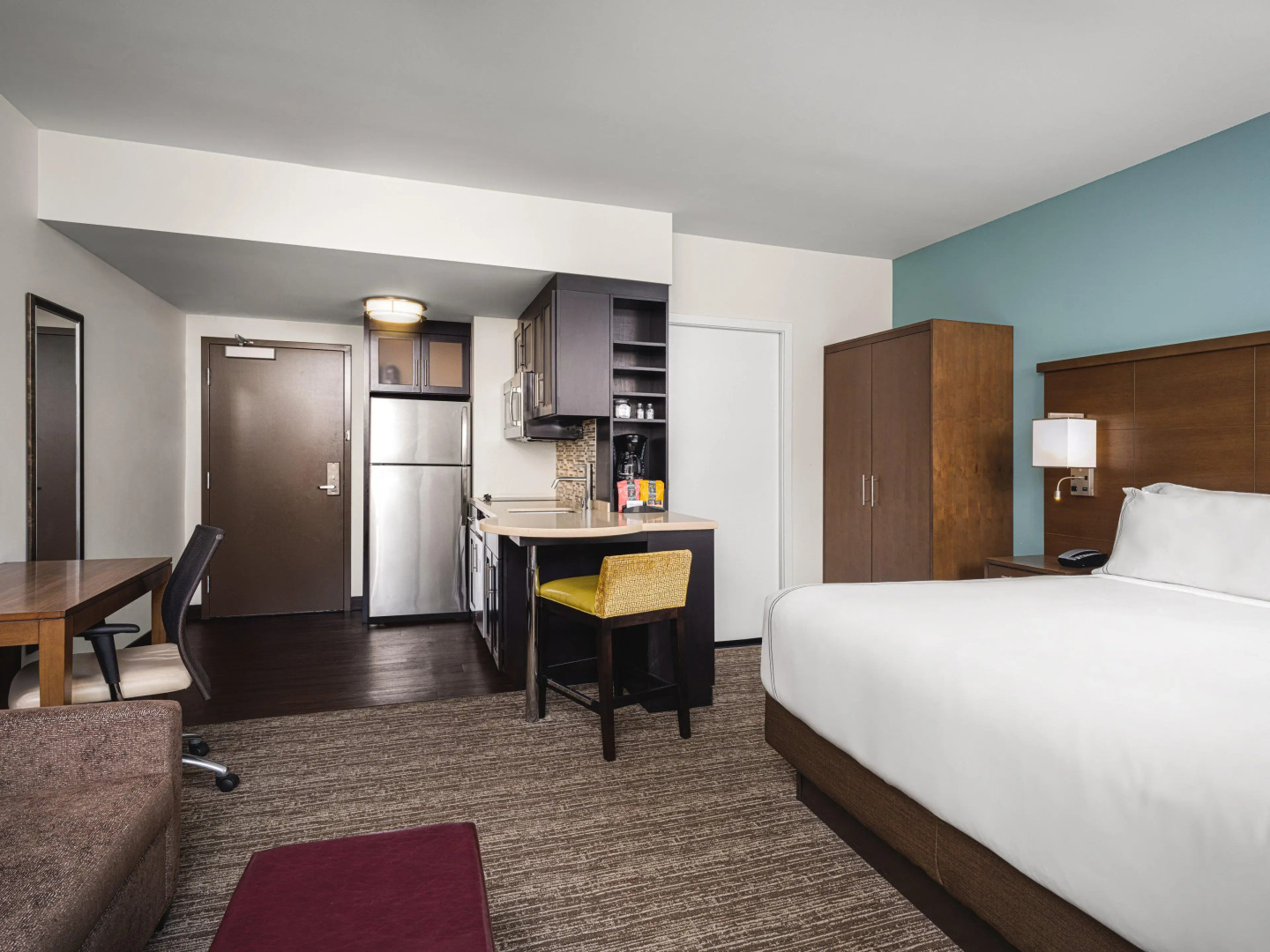 Staybridge Suites Seattle - South Lake Union by IHG