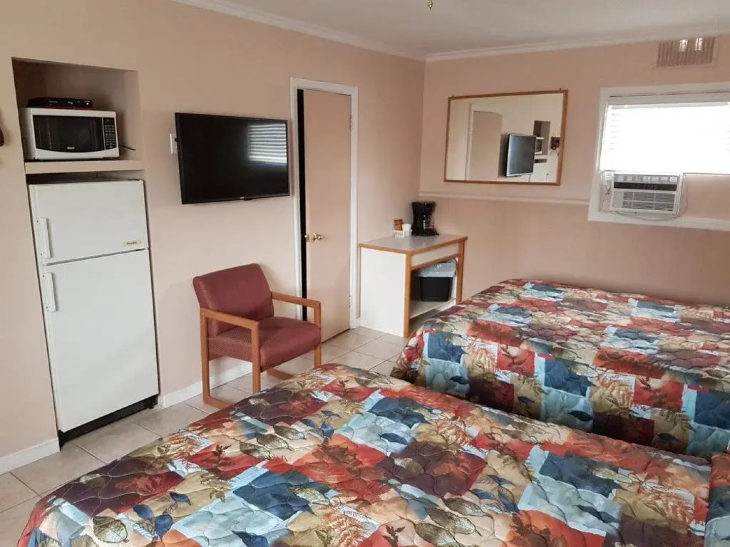 Lakeview Resort Motel