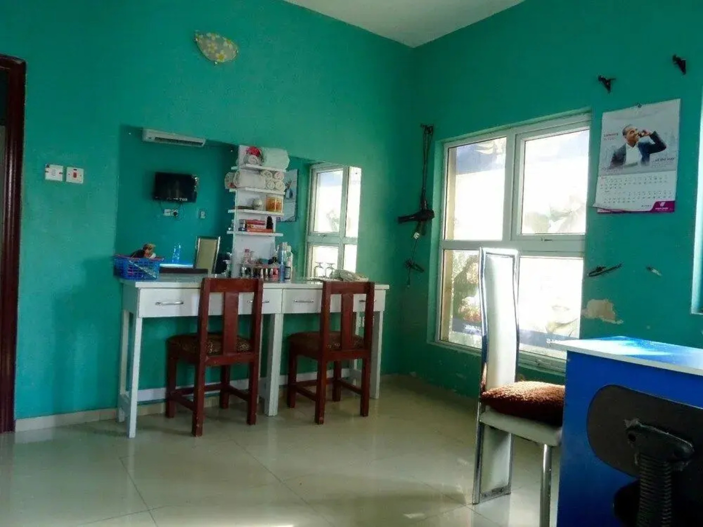 KDT Hotels And Suites