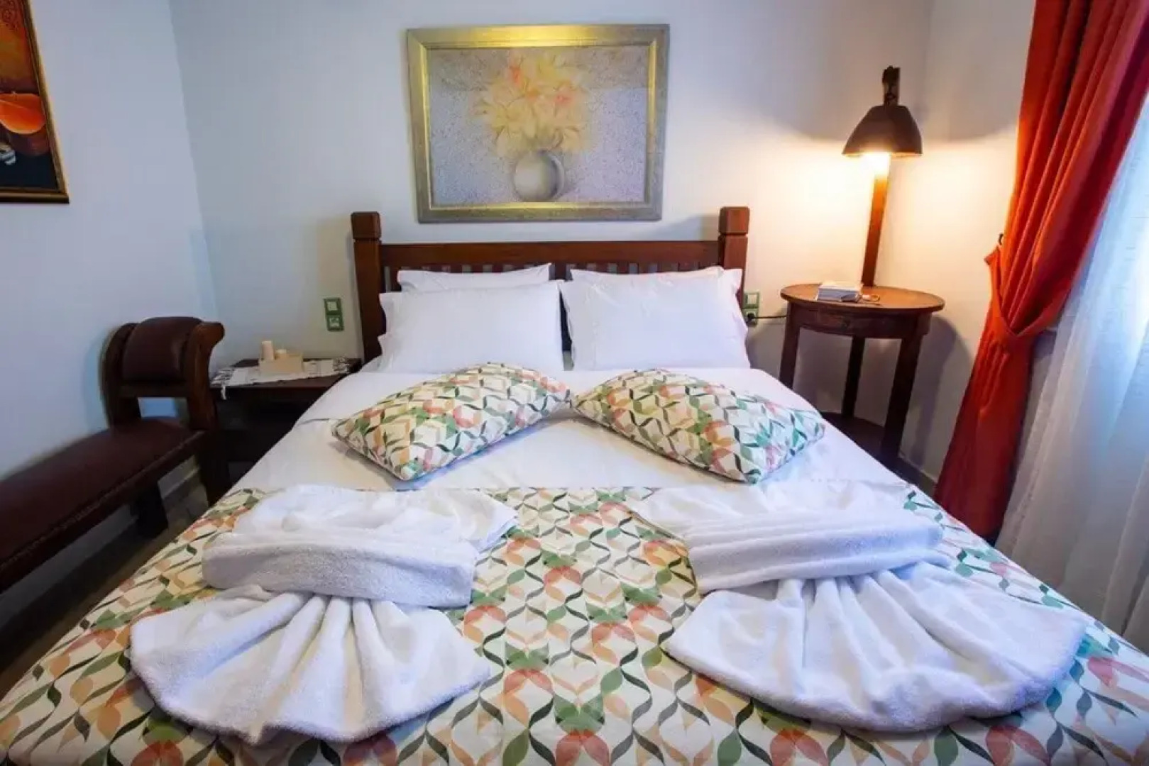 Remarkable Jasmine Apartment in Panormo