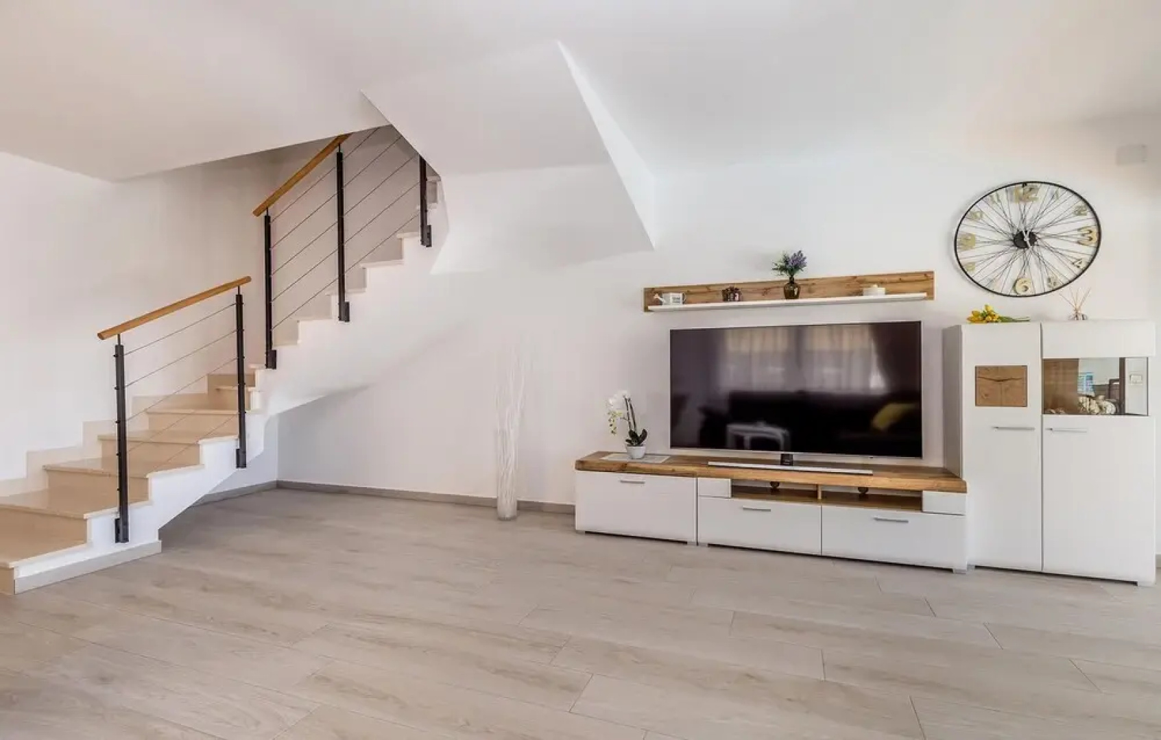 Awesome Home in Linardici With Outdoor Swimming Pool, Wifi and 3 Bedrooms