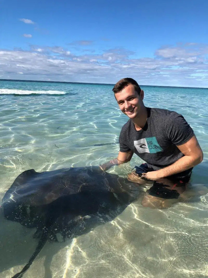 Dolphin Cove - Adults Only