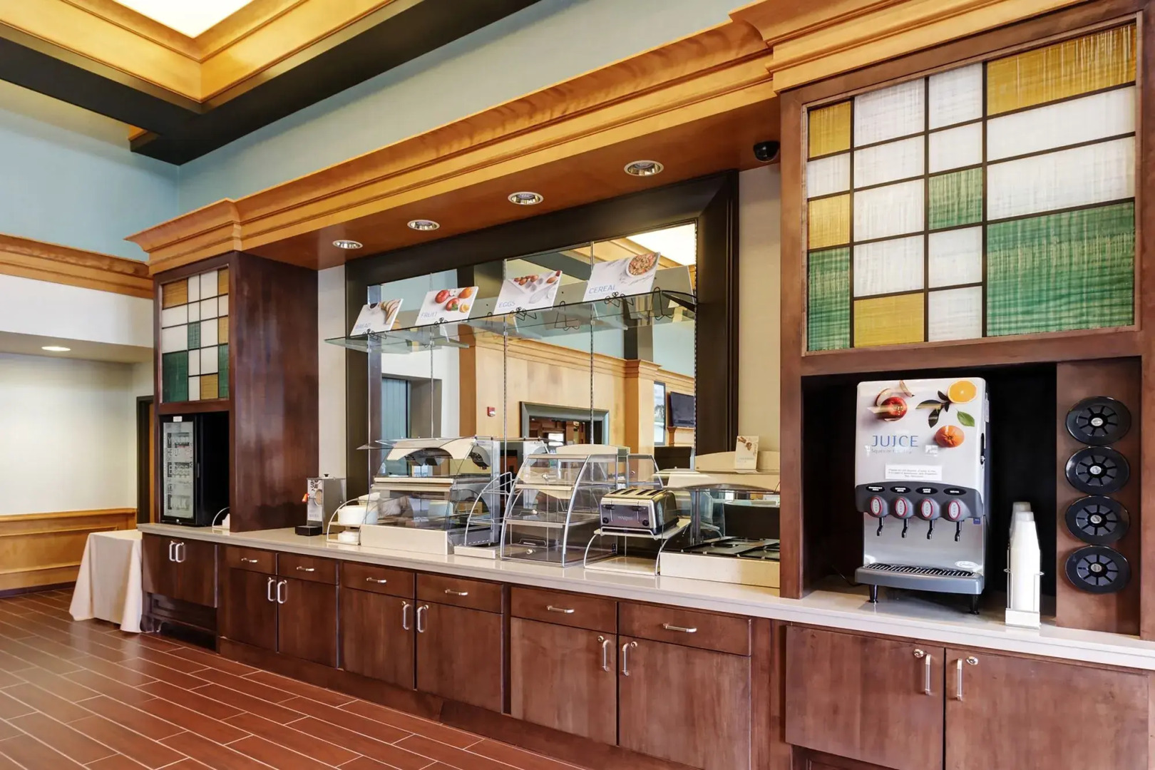 Holiday Inn Express Hotel & Suites Warwick-Providence (Arpt) by IHG