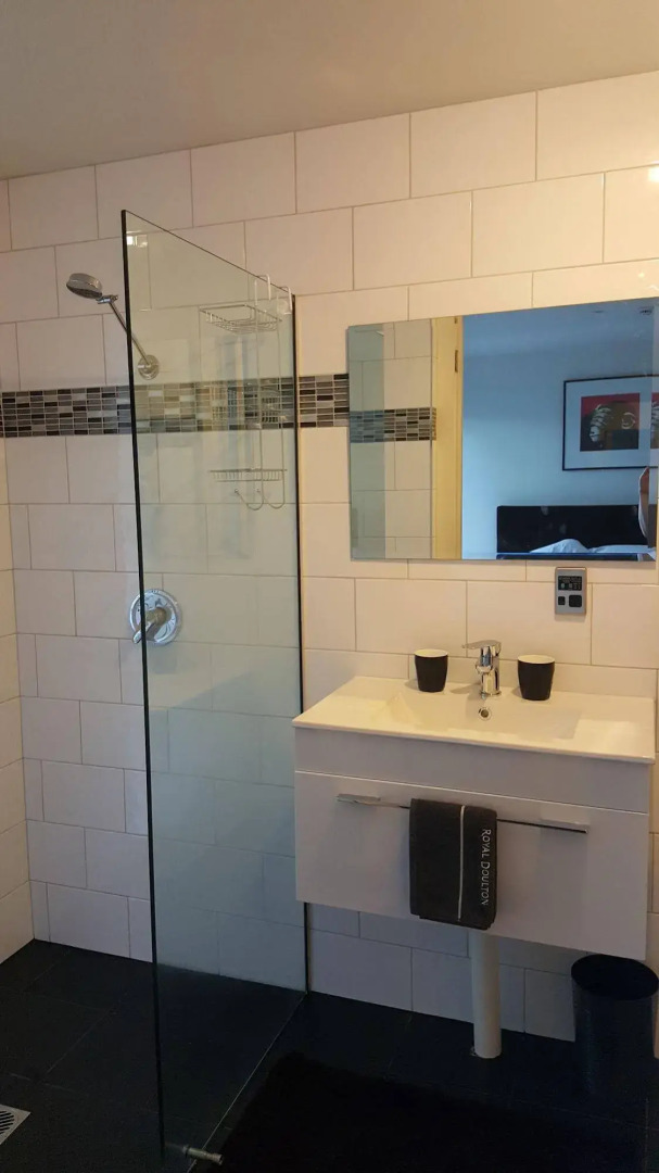 Snug In the City Apartment