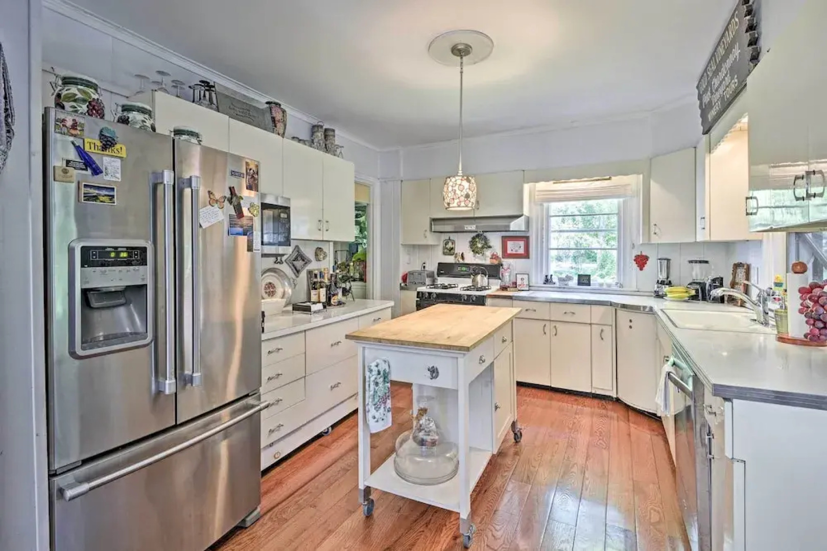 Historic Keuka Lake Estate in Hammondsport w/ Pool