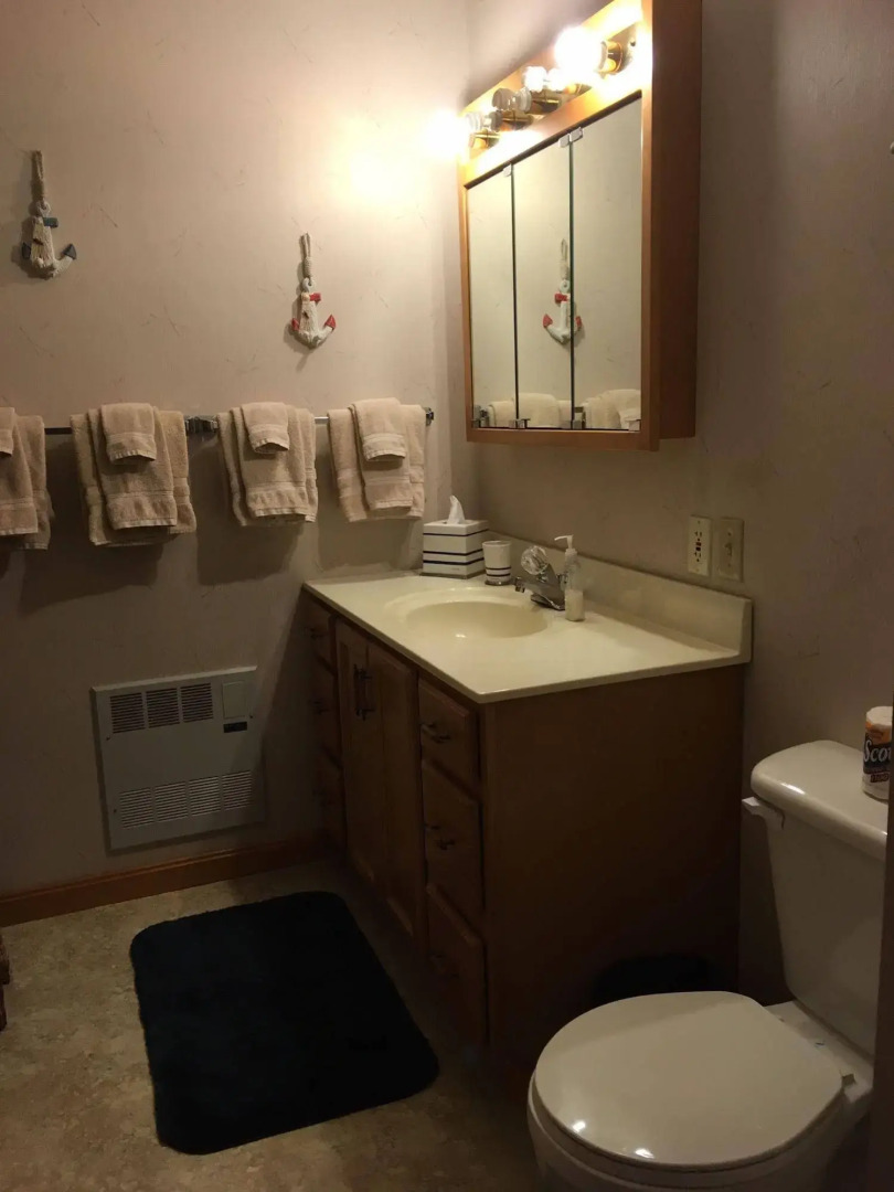 Gilcrest Cottages and Motel