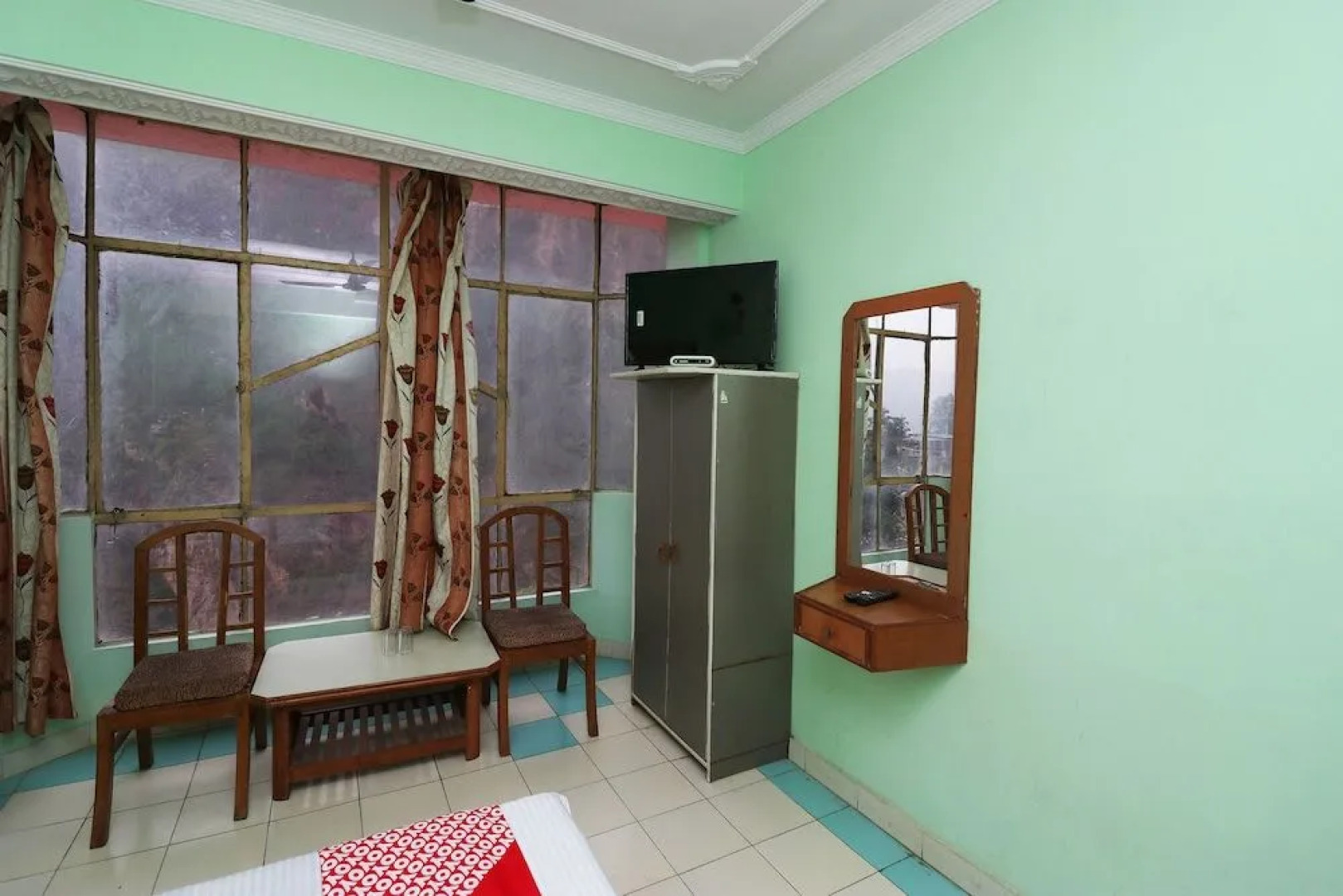 Oyo 44250 New Hotel Shivlok