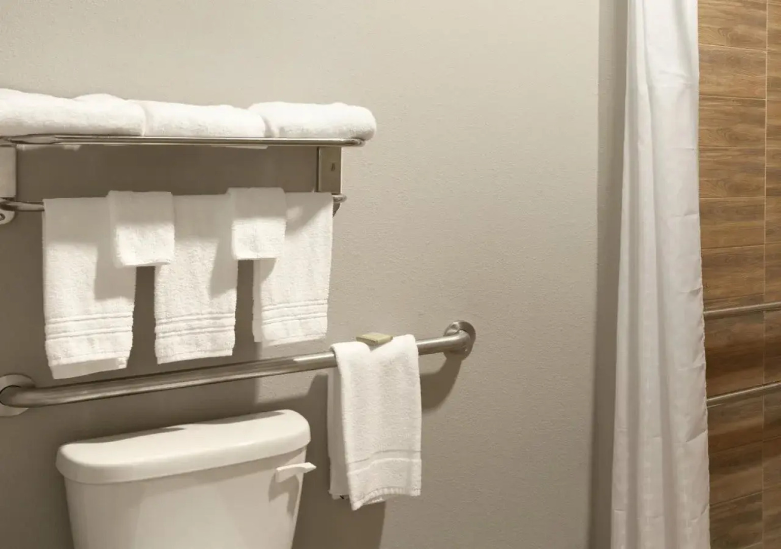 Super 8 by Wyndham Carrizo Springs