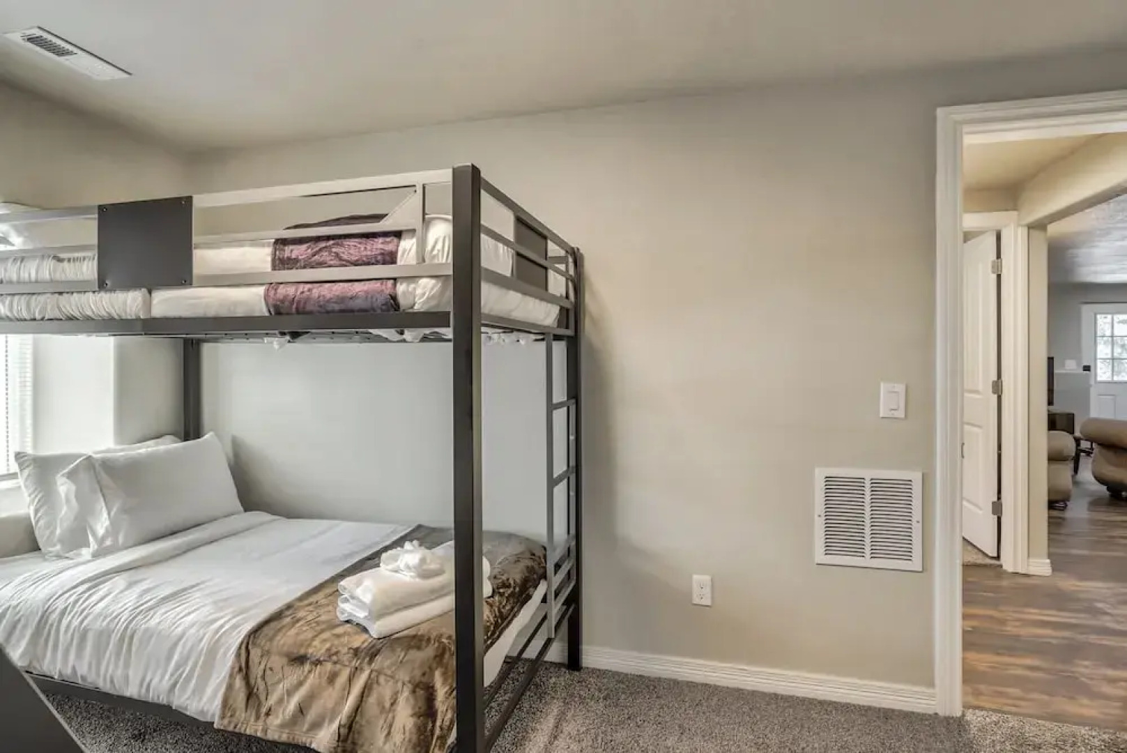 6bdmountain Getawayfire Placeminutes to Pikes Peak & Charis