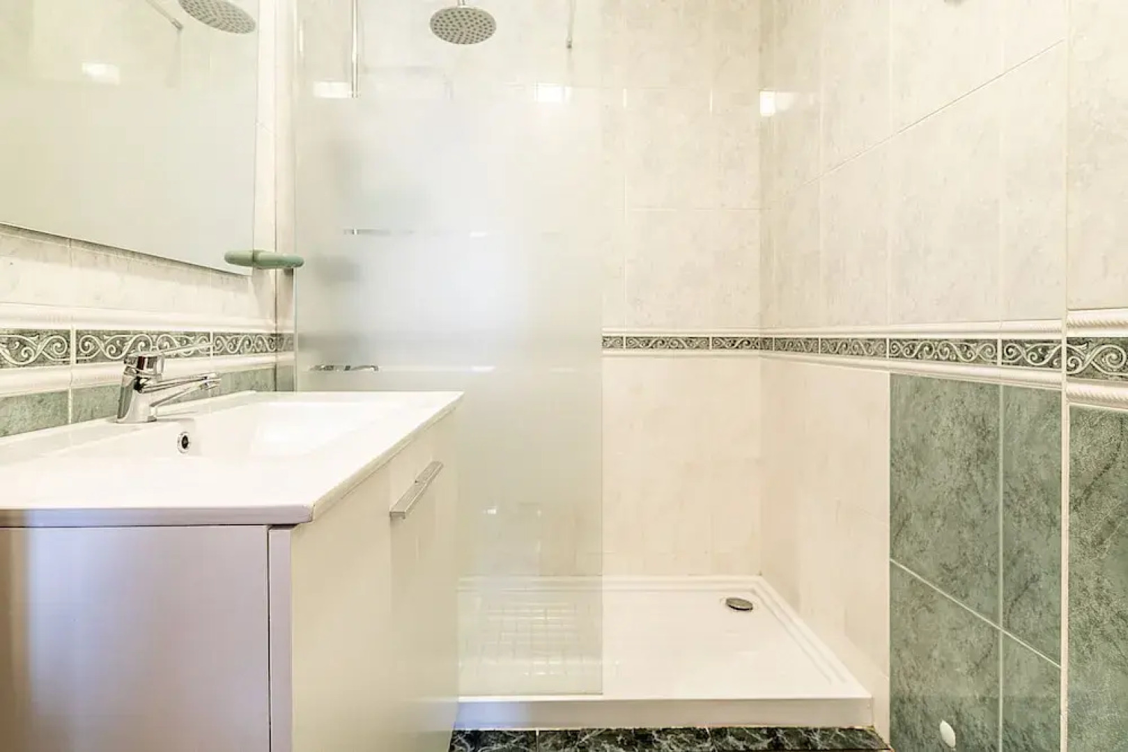 Bungalow Near San Juan Beach