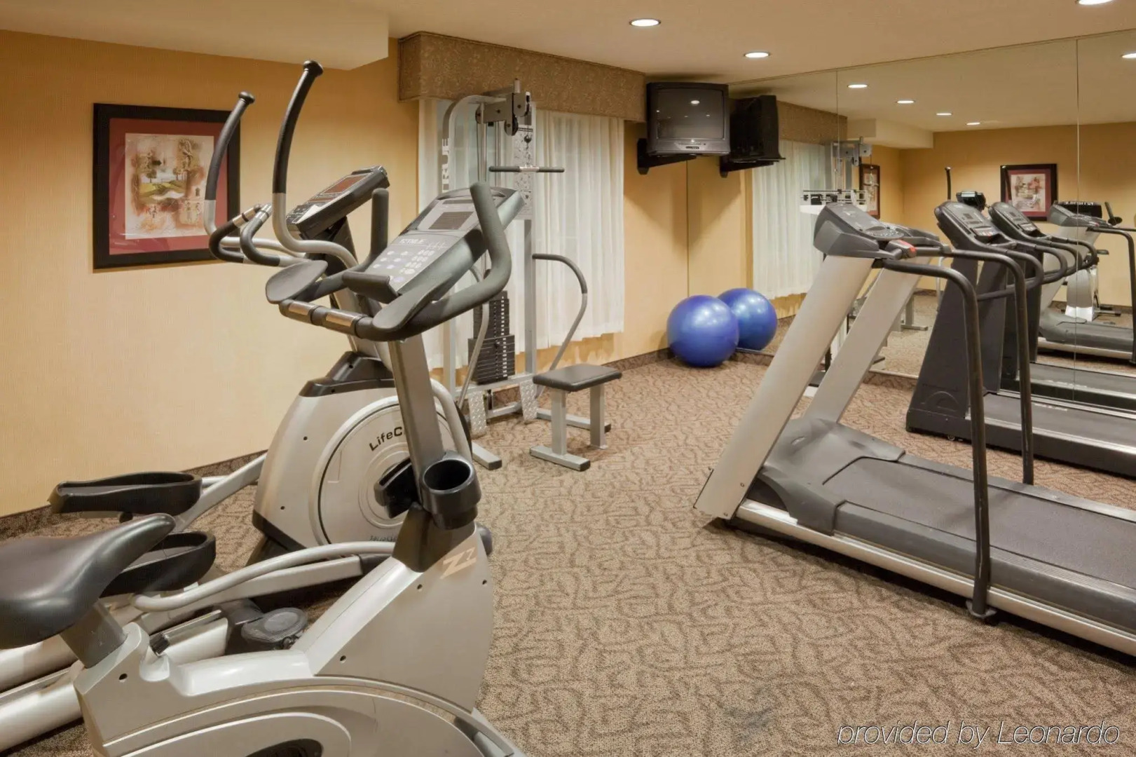 Holiday Inn Express Hotel & Suites Livermore by IHG