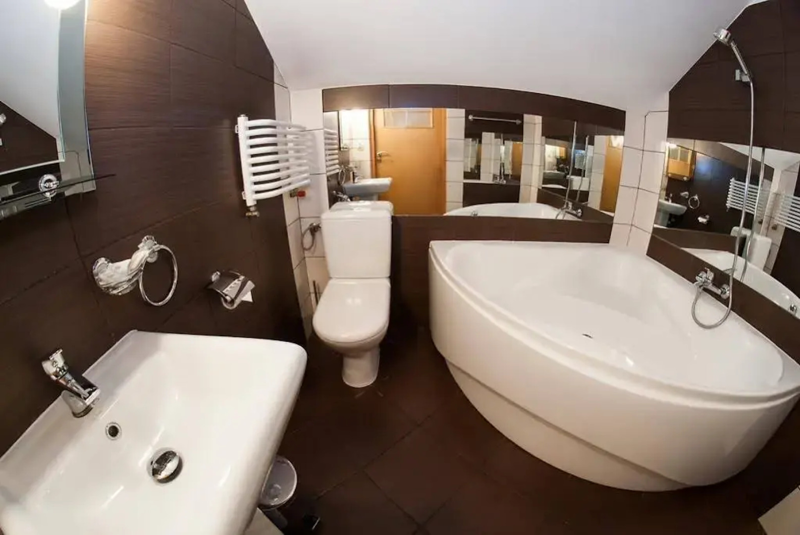 Marand Hotel i Restauracja