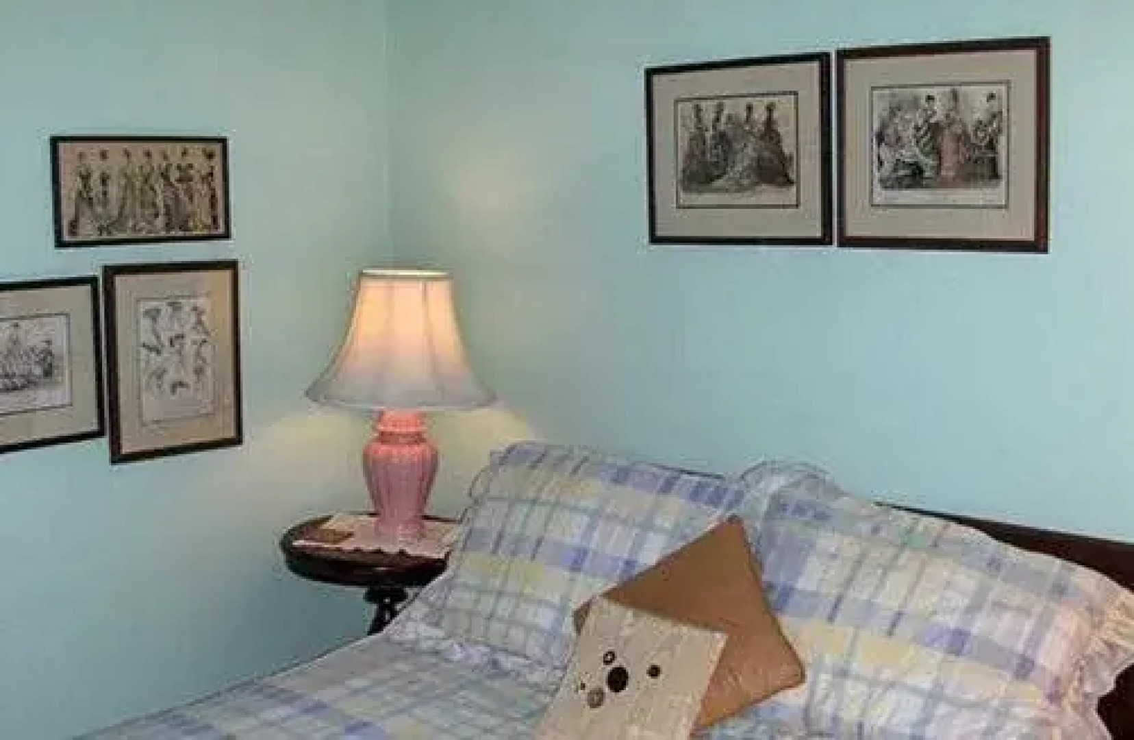Agincourt Manor B&B Suites