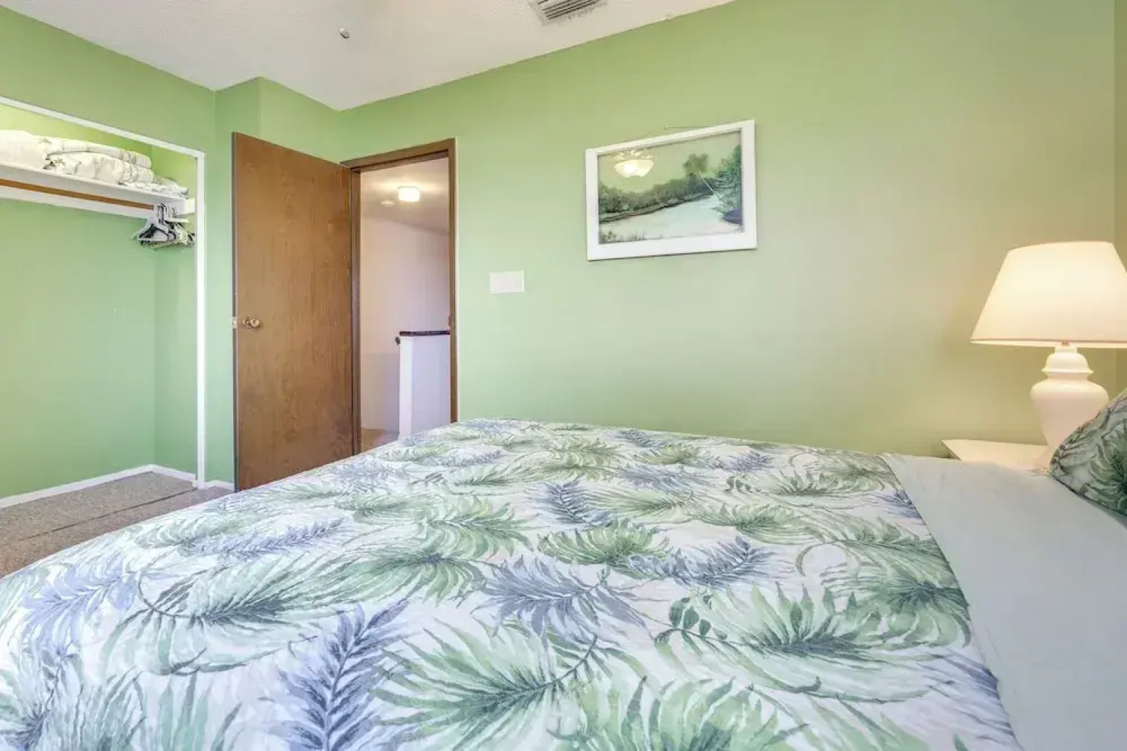 Riverfront Weleka Condo w/ Dock & Pool Access