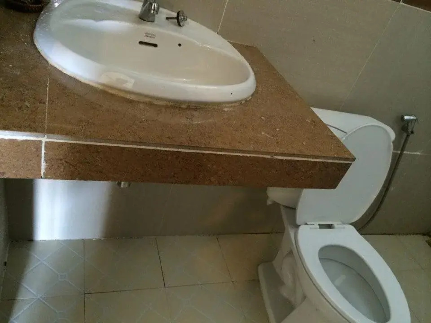 Khonesavath Guesthouse Lebijou