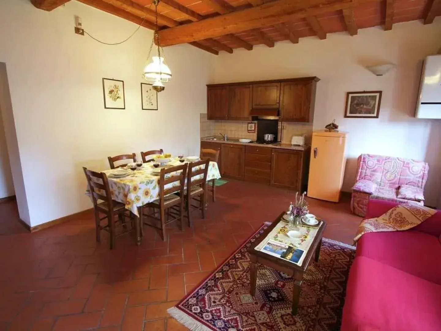 Exquisite Farmhouse in Poppi, Tuscany with Swimming Pool