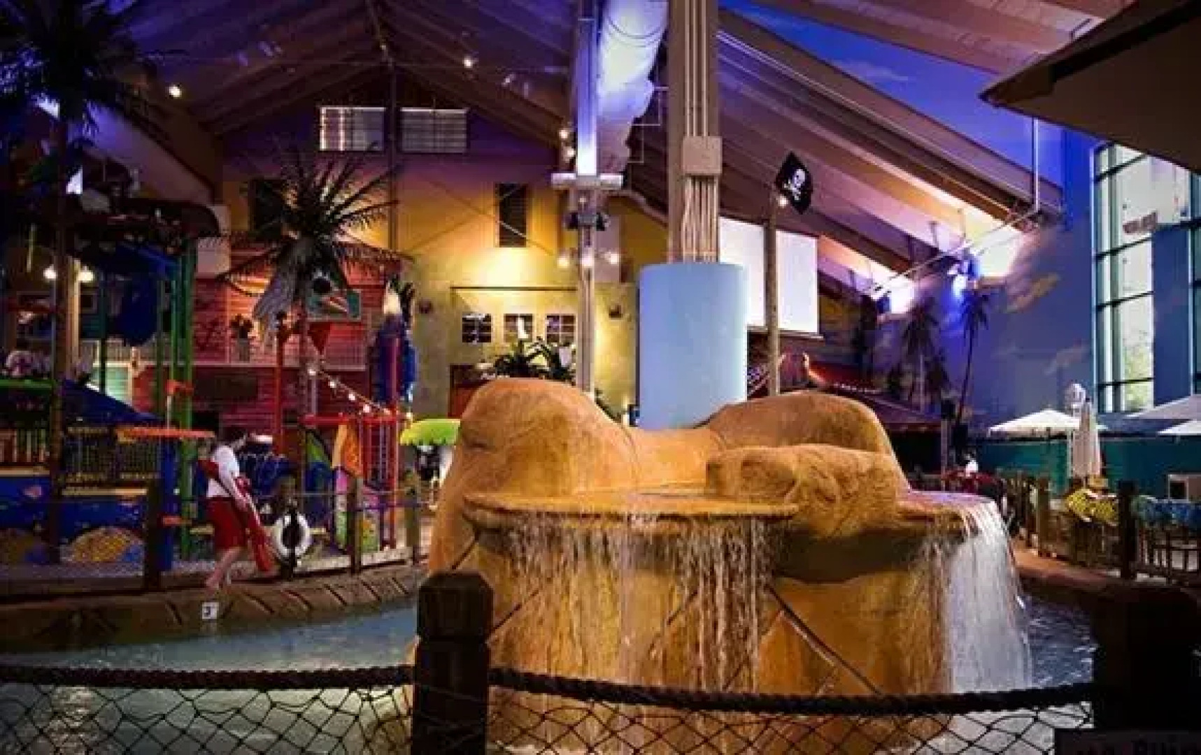 CoCo Key Water Resort Hotel - Waterbury