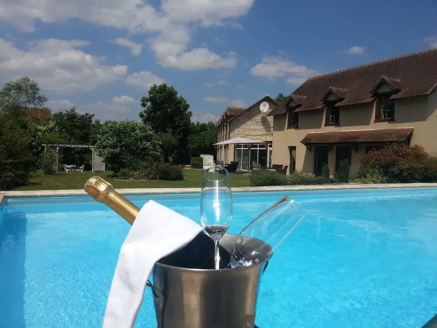 Hôtel & Restaurant Le Moulin de Chaméron, The Originals Relais (Relais du Silence)