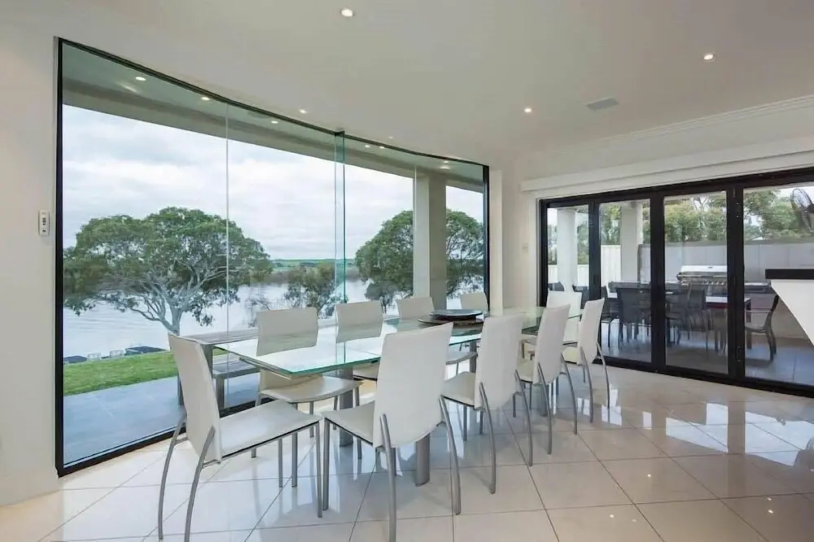 River Devine Murray Bridge