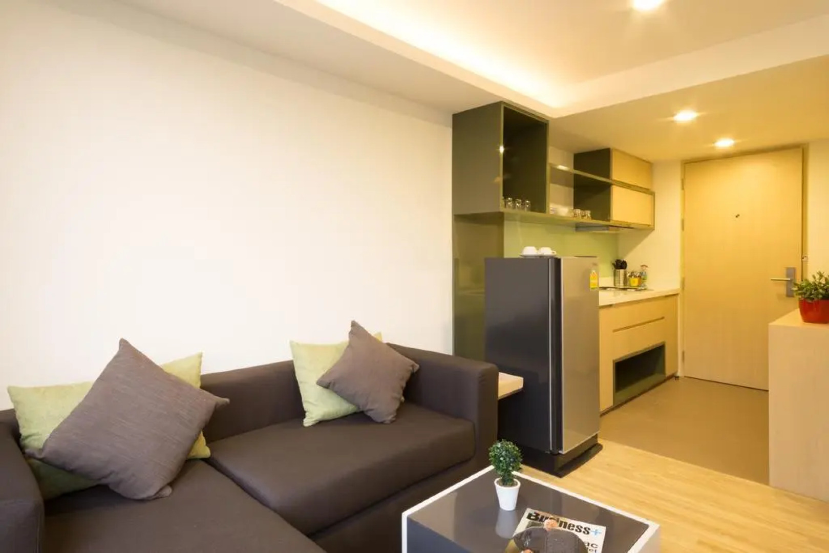 The Idle Hotel and Residence