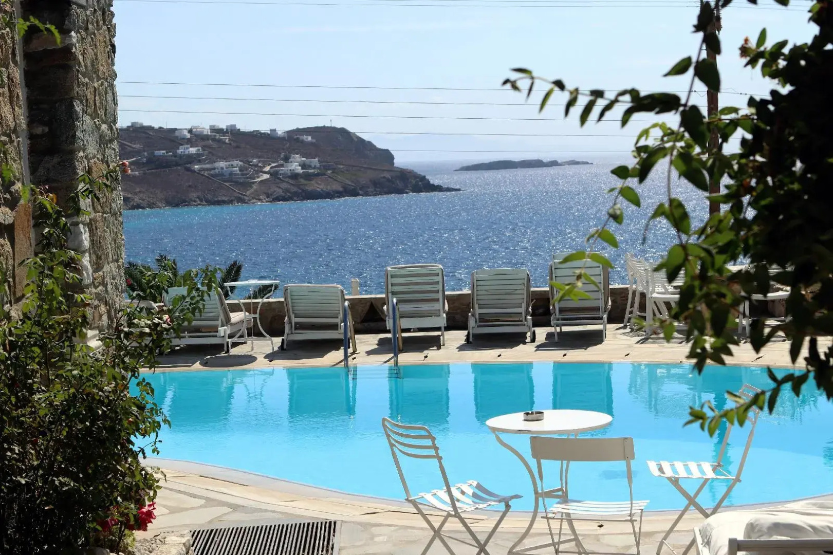 Voula Apartments & Rooms