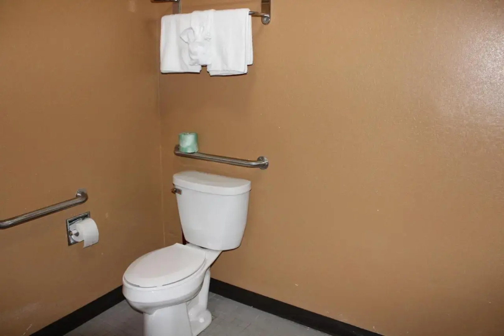 Select Inn Maple Grove