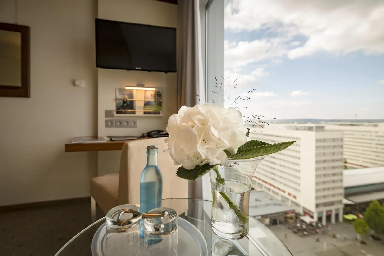 Occidental Dresden Newa