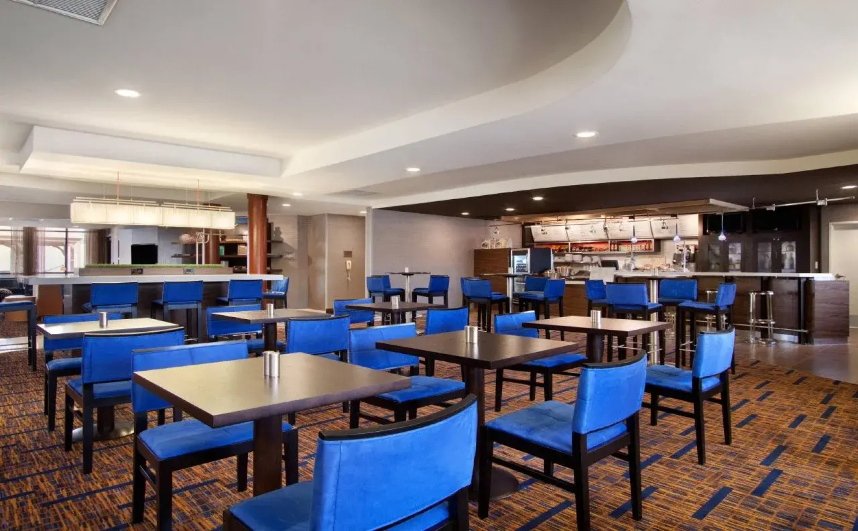 Courtyard by Marriott West Orange