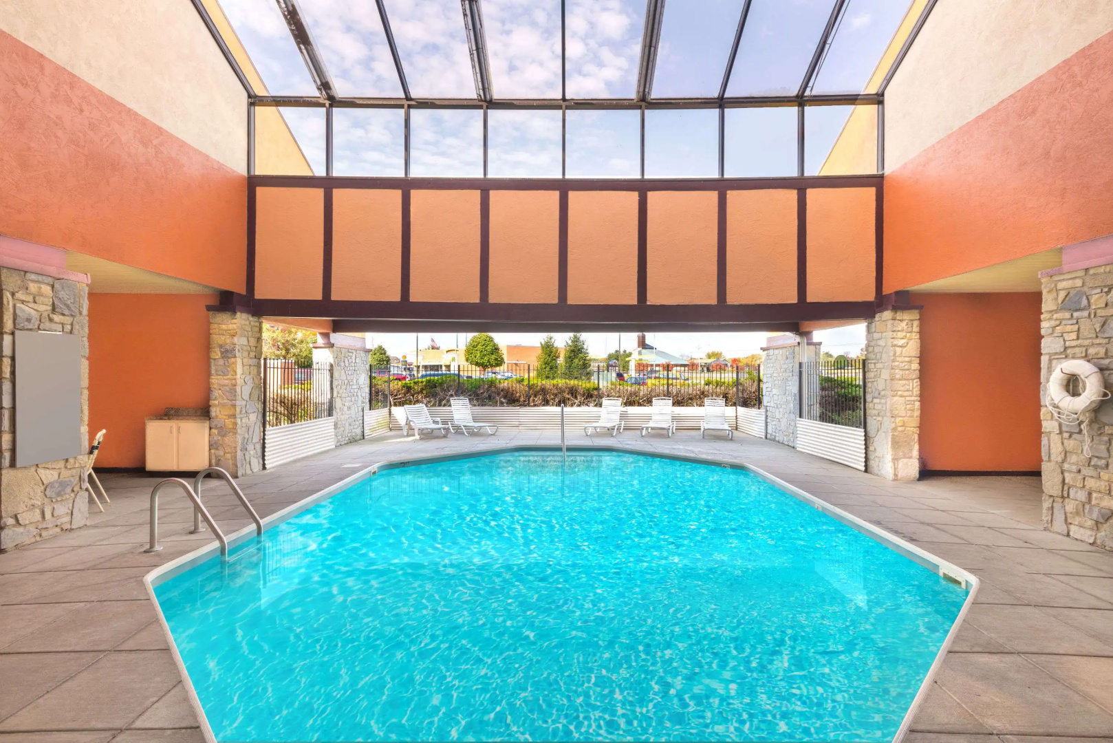 Super 8 by Wyndham Vandalia/Dayton International Airport