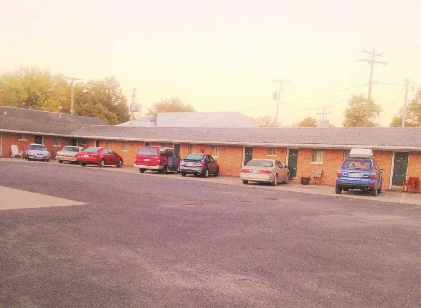 Traveler's Inn Motel