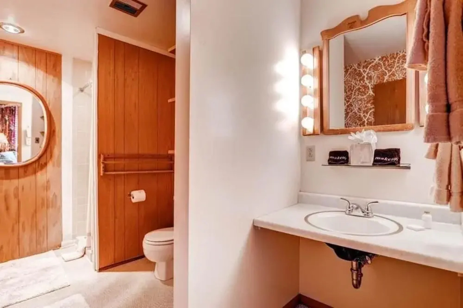 Barbee Cottage Downtown Private Home by McCartney