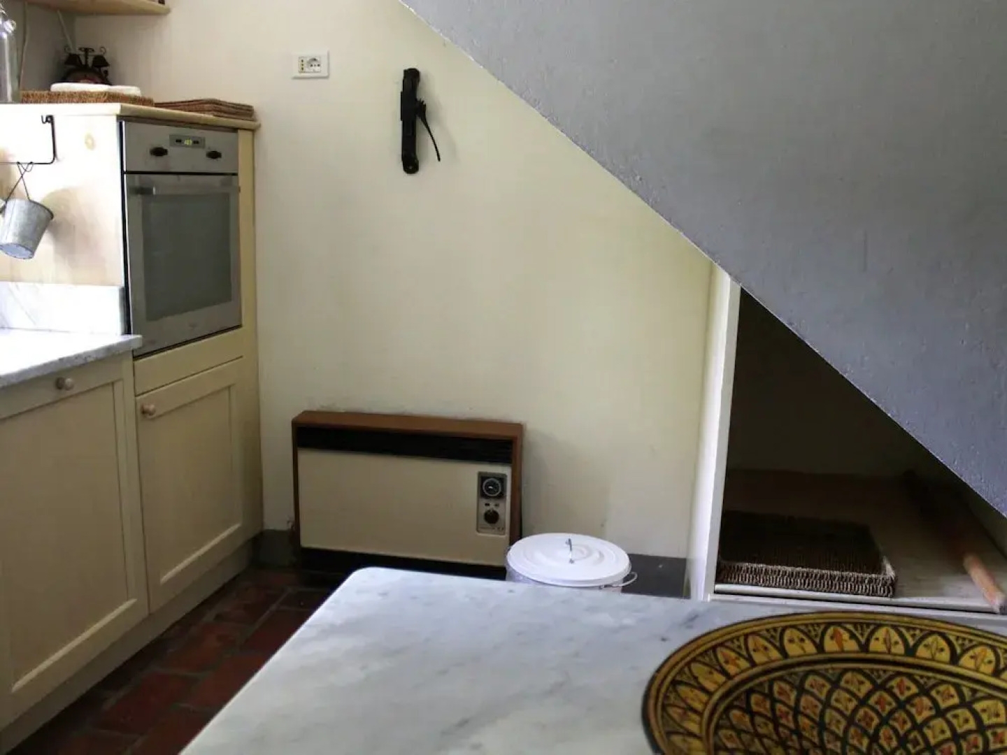 Lavish Villa in Imola Amid the Forest