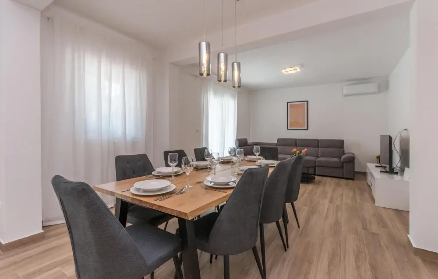 Stunning Home in Donje Rastane With Wifi, 4 Bedrooms and Outdoor Swimming Pool