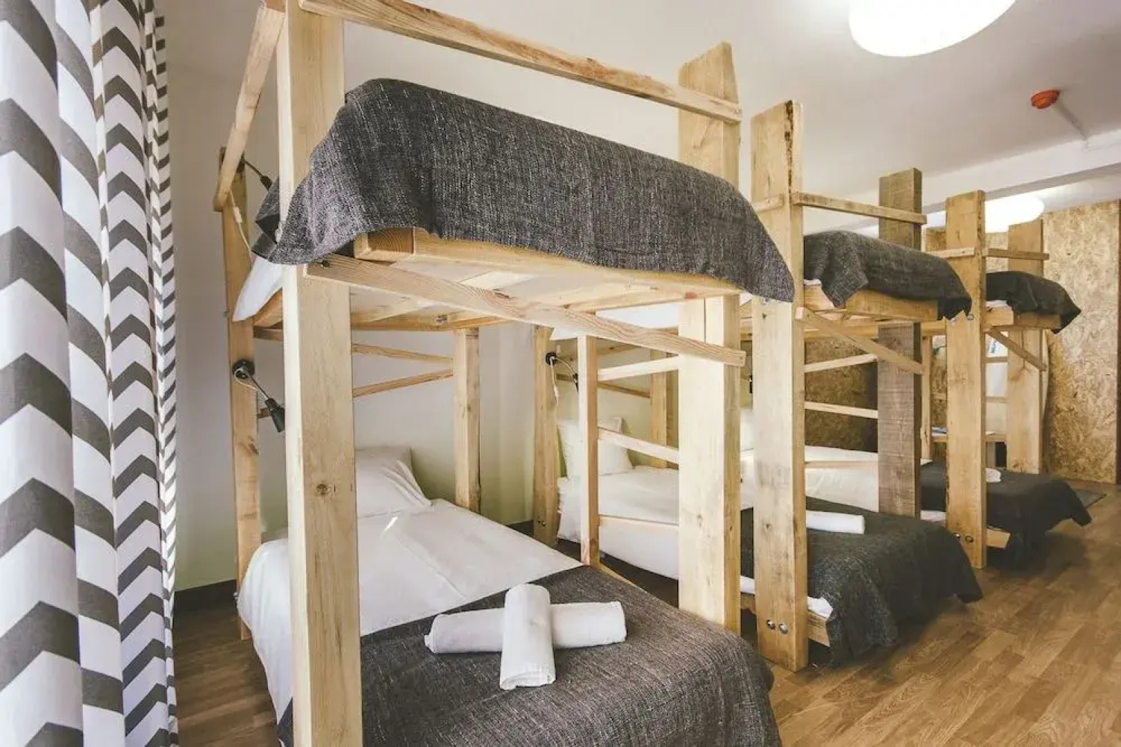 Cliff Surf Camp Hostel