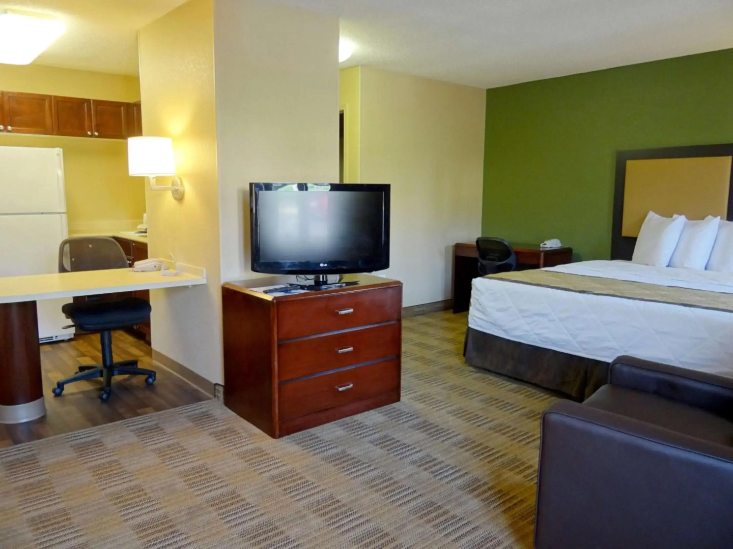Extended Stay America Suites Denver Aurora North