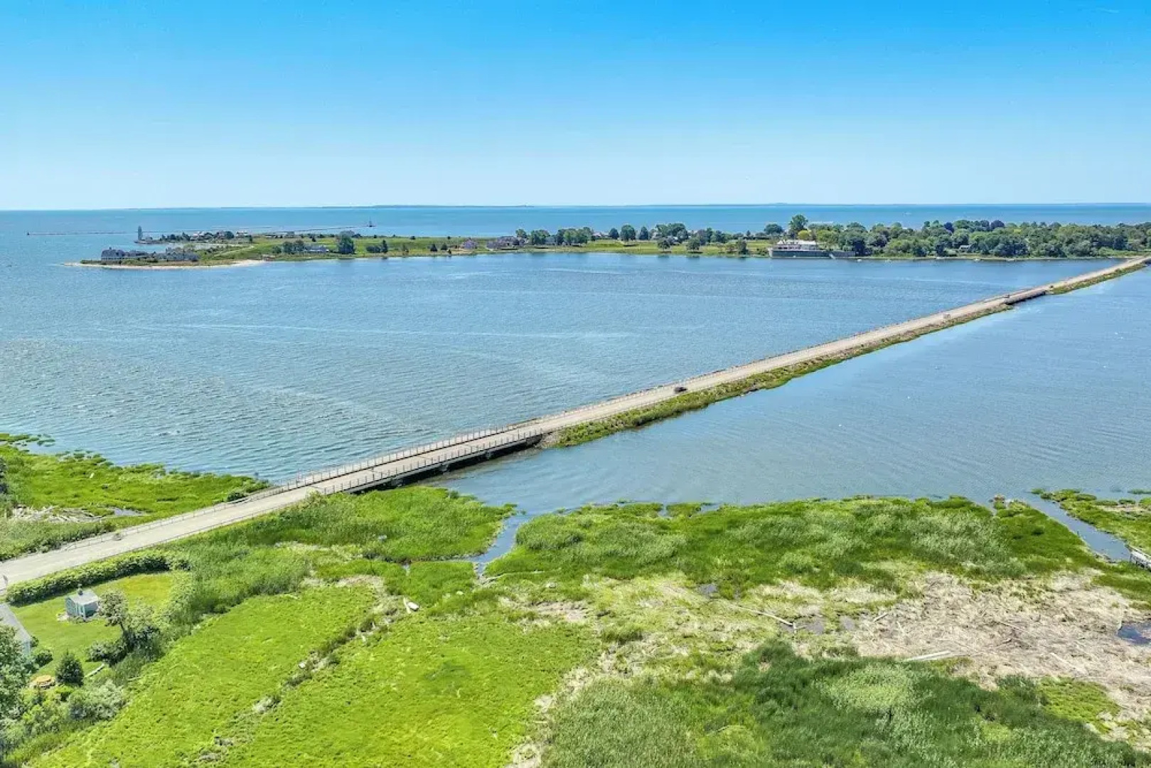 Old Saybrook Home w/ Screened Porch & Ocean View!