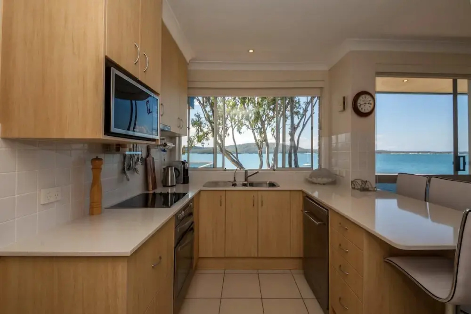 Kooringal, Unit 5/105 Soldiers Point Road