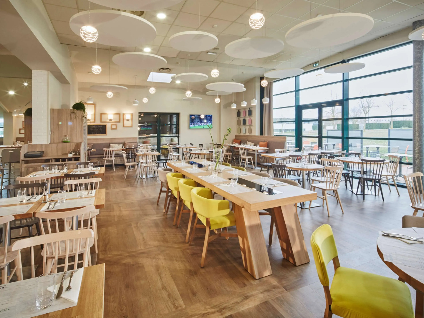 Campanile Poitiers - Site du Futuroscope