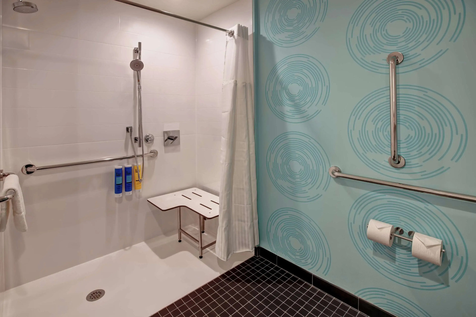 Tru by Hilton Oxford