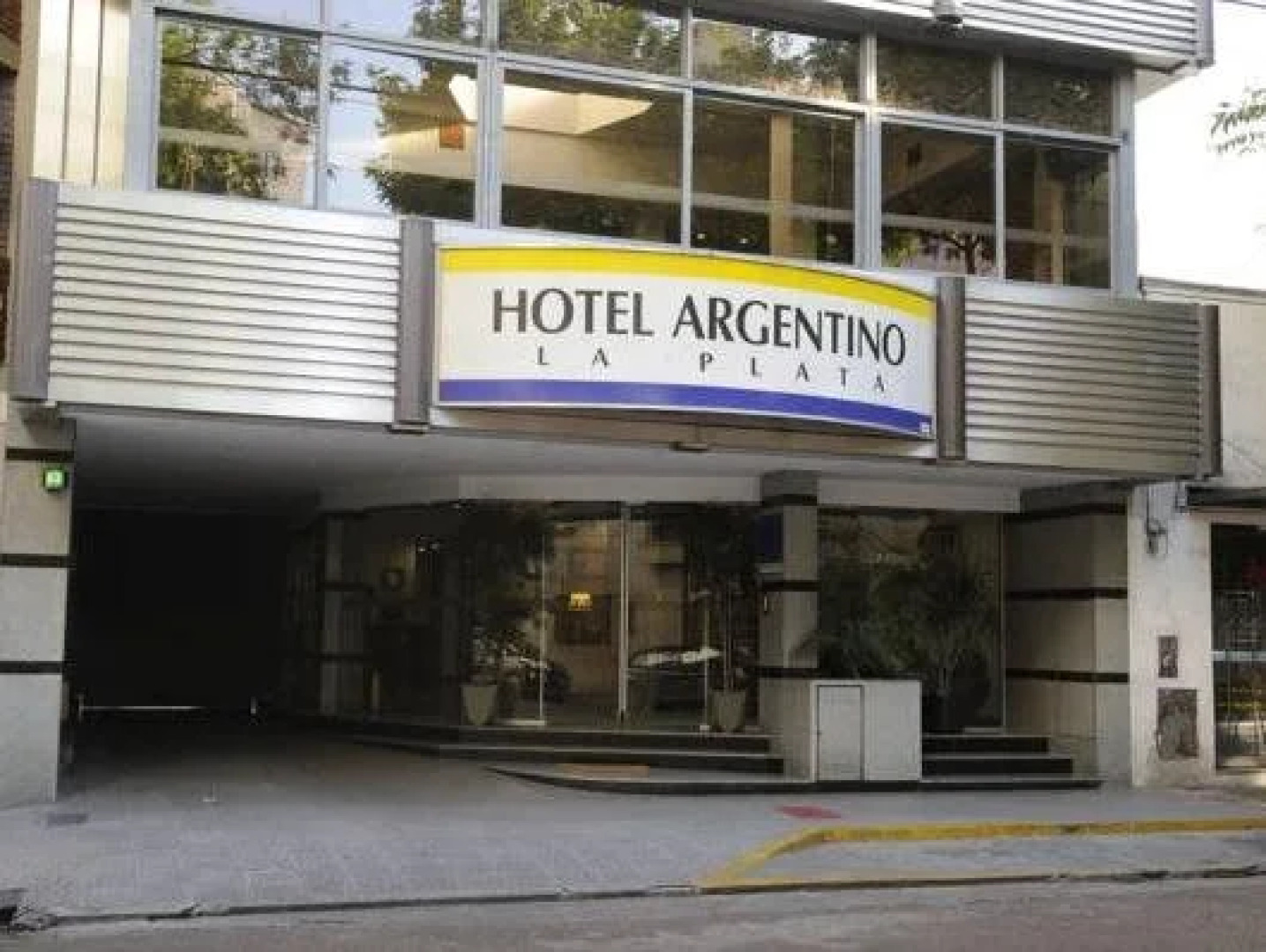 Hotel & Apart Argentino La Plata