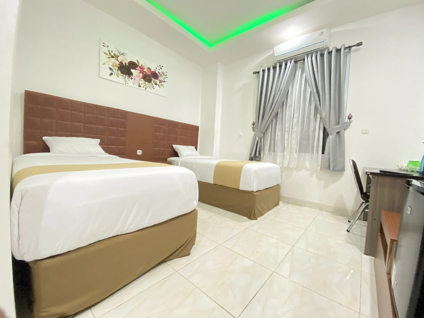Hotel Tonapa Prince Sorowako Mitra RedDoorz