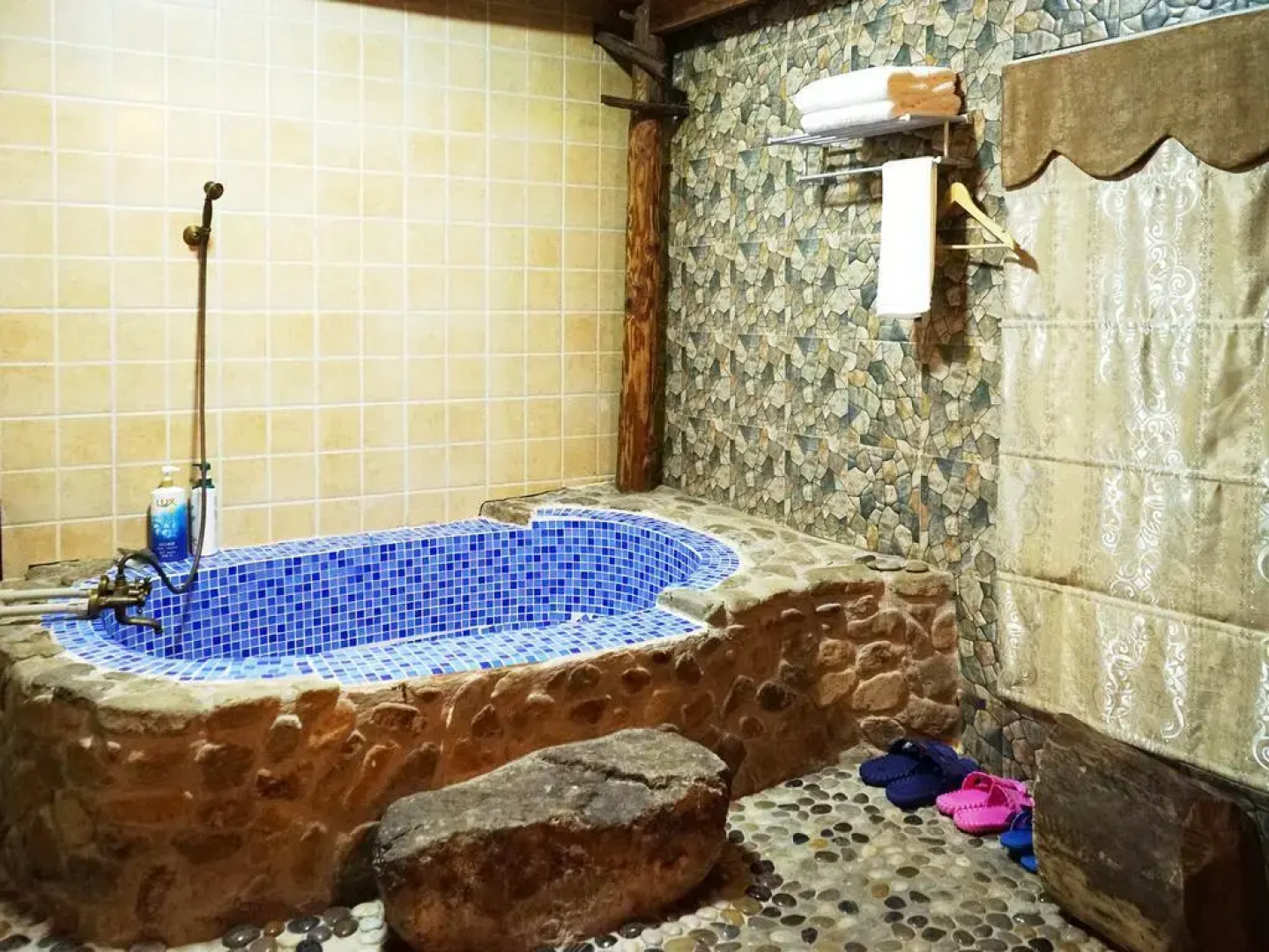 Moganshan Shui Mo Shan Ju Hostel