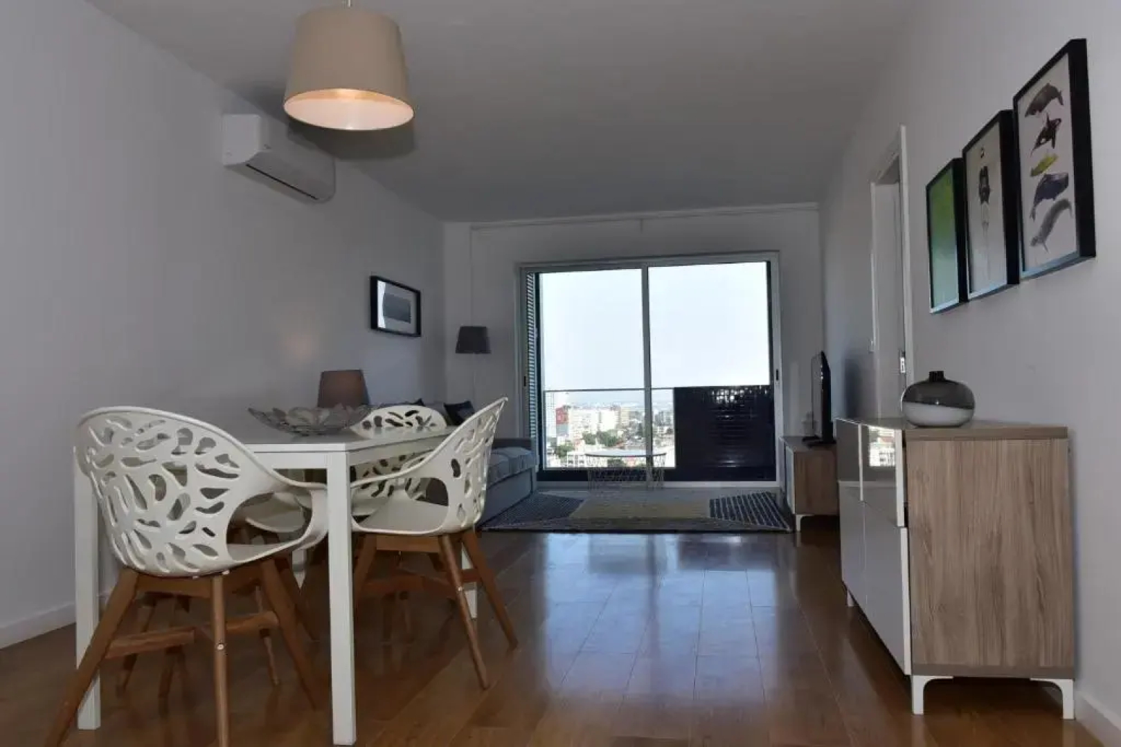 Xenon urban apartments